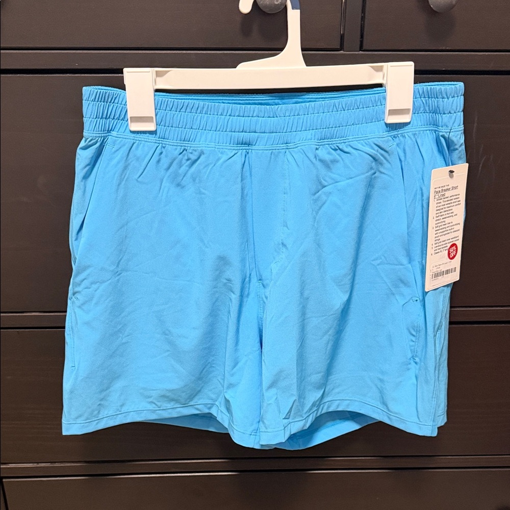 NWT men’s Pace Breaker Short 5”
